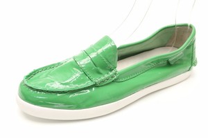 womens green loafers