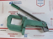 RCBS JR. 3 Single Stage Reloading Press-Primer Arm-Powder Trickler  ( Must See )