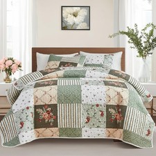 Queen Size Reversible Quilt Set - Soft Microfiber Green Floral Plaid 3 Pieces
