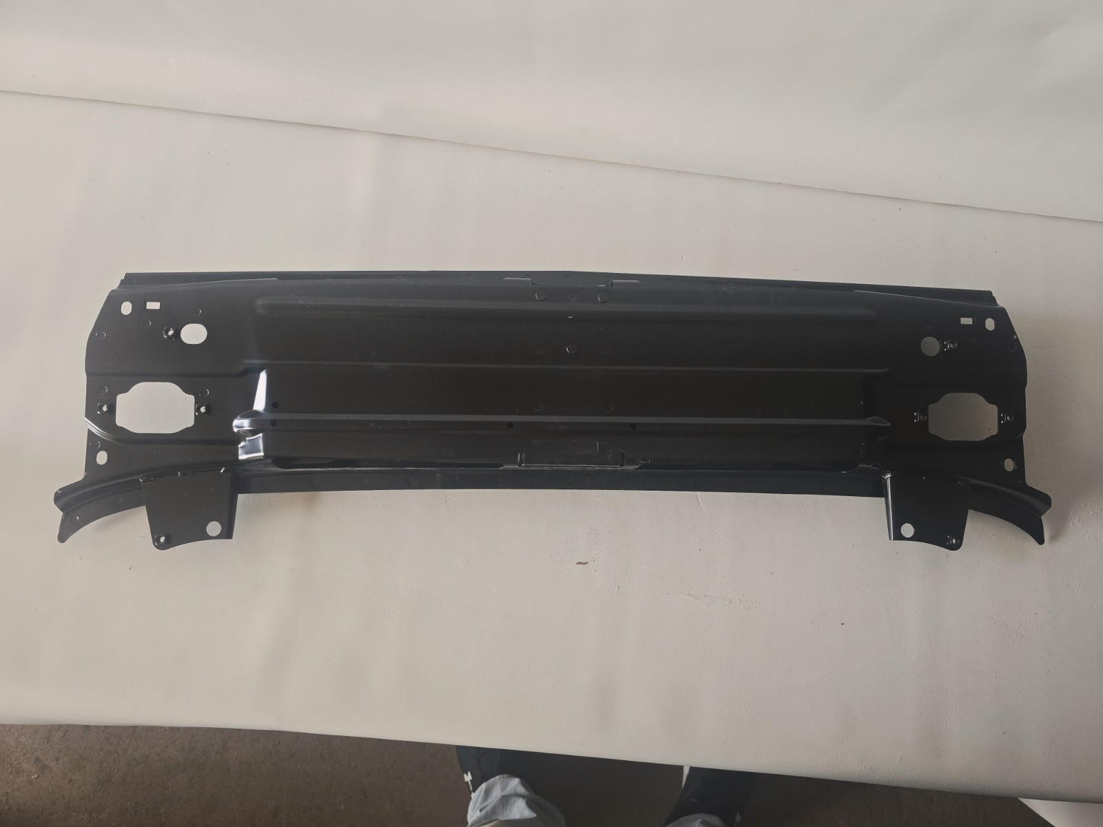 2010 - 2020 Bentley Mulsanne  Cross Member/ Radiator Support 3y0805253g