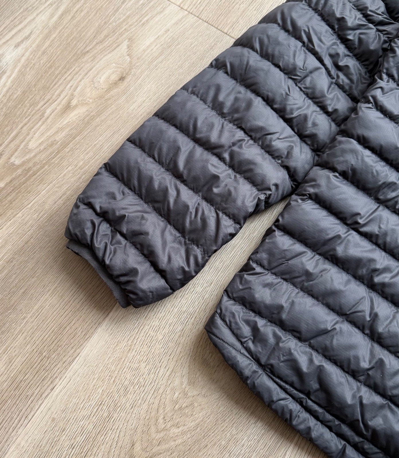 Rab Pertex Microlight Down Dark Gray Jacket Puffe… - image 14