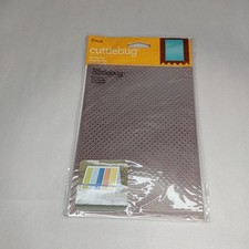 Cricut Cuttlebug Ben Day Dots Embossing Folder New