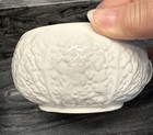 Vtg SECLA Portugal White Cabbage Leaf Soup Bowls Mugs - Set of 2 - MINT No Chips — photo 3