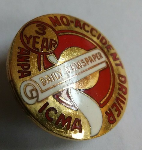 ANPA ICMA Daily Newspaper 3 Years Accident Free MAC NY Vtg Pin - Picture 2 of 7