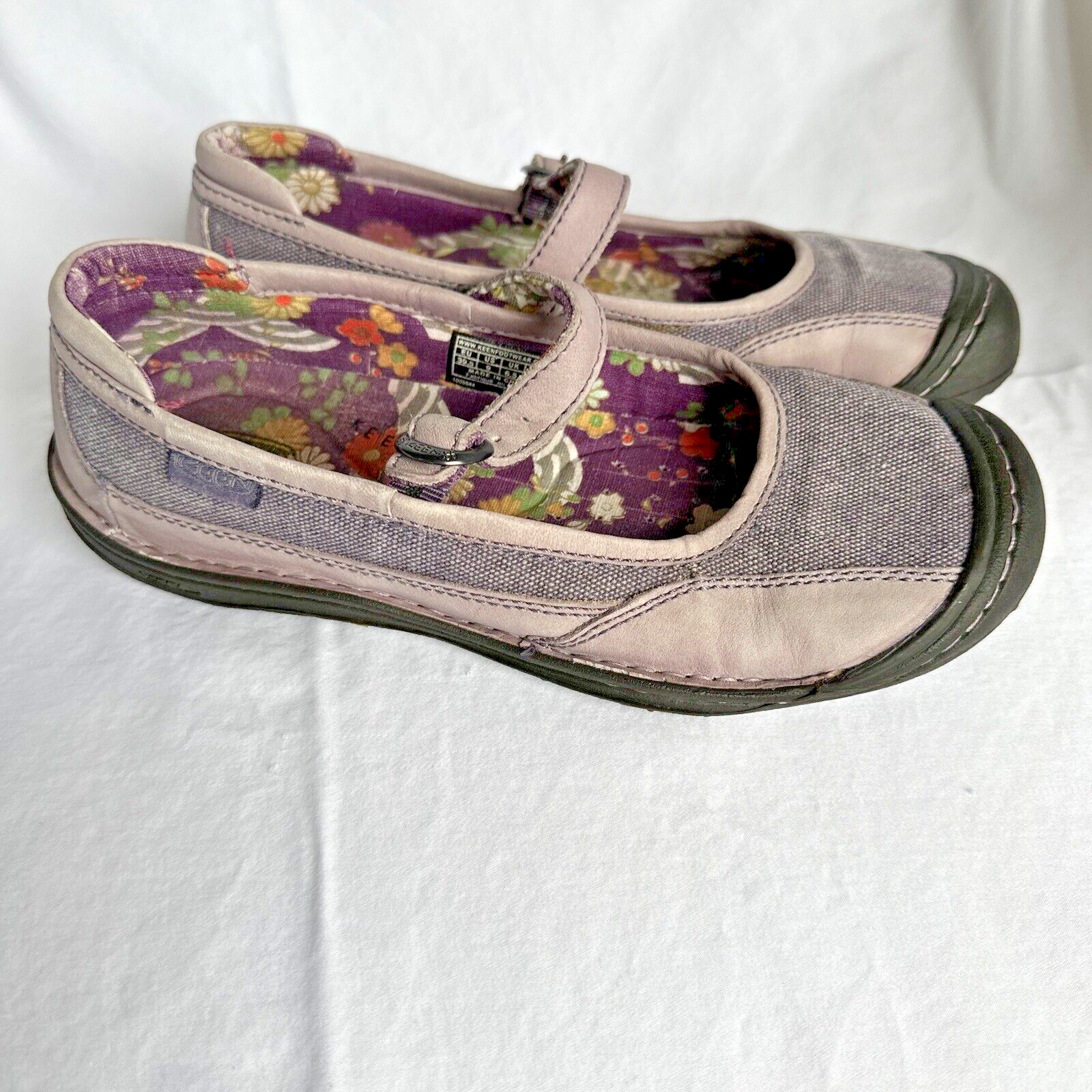 Scarpa da trekking Keen Cush Mary Jane donna taglia 9 viola sandalo da passeggio 1005542