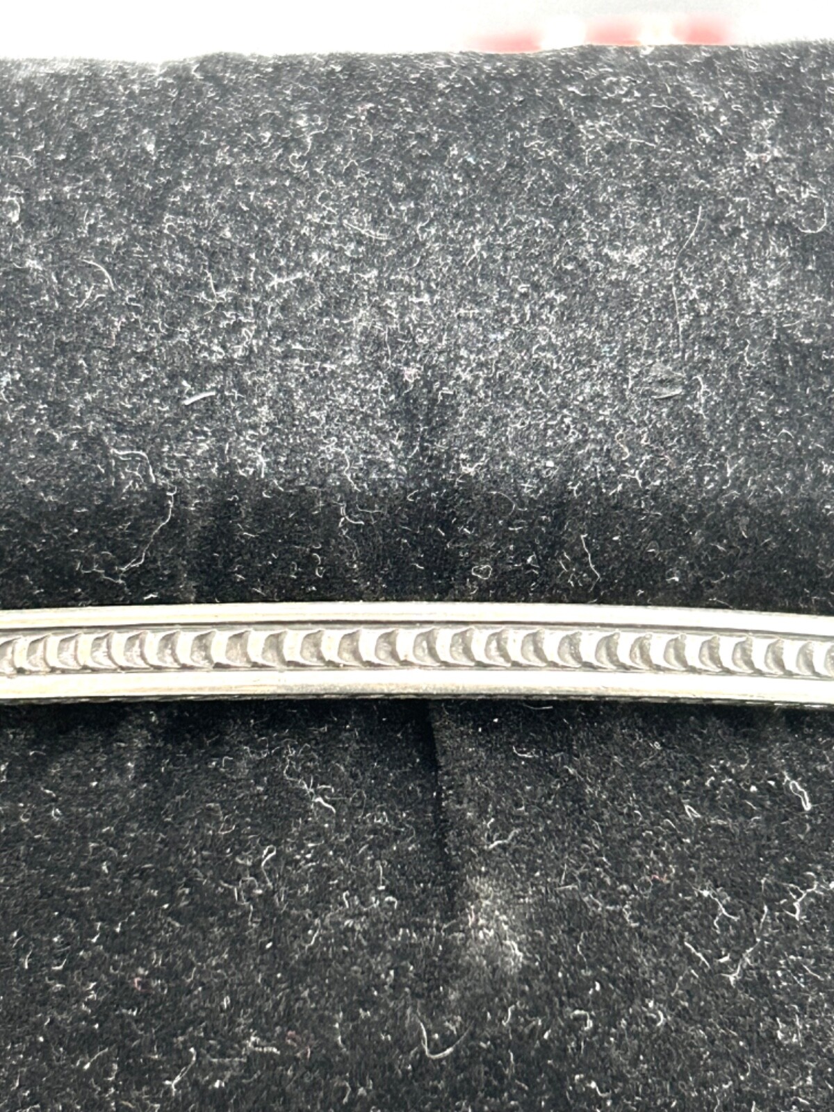 Picture 2 of 9