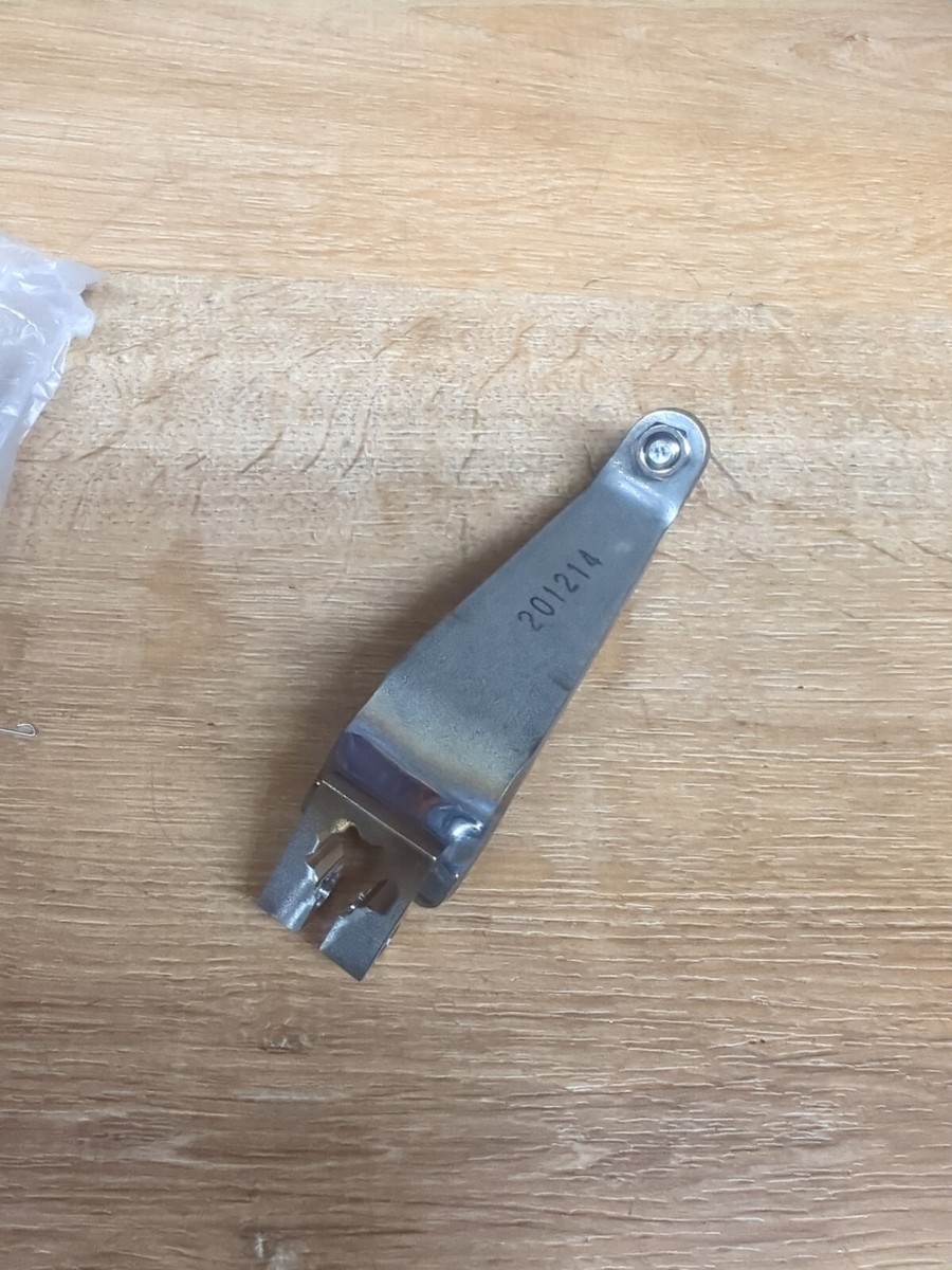 Yamaha FX Cruiser TRIM ARM ASSY F3J-6150E-00-00 OEM NEW Yamaha FX Cruiser TRIM ARM ASSY F3J-6150E-00-00 OEM NEW