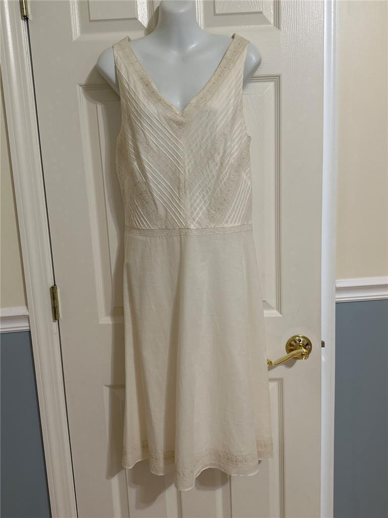 Picture 1 of 6