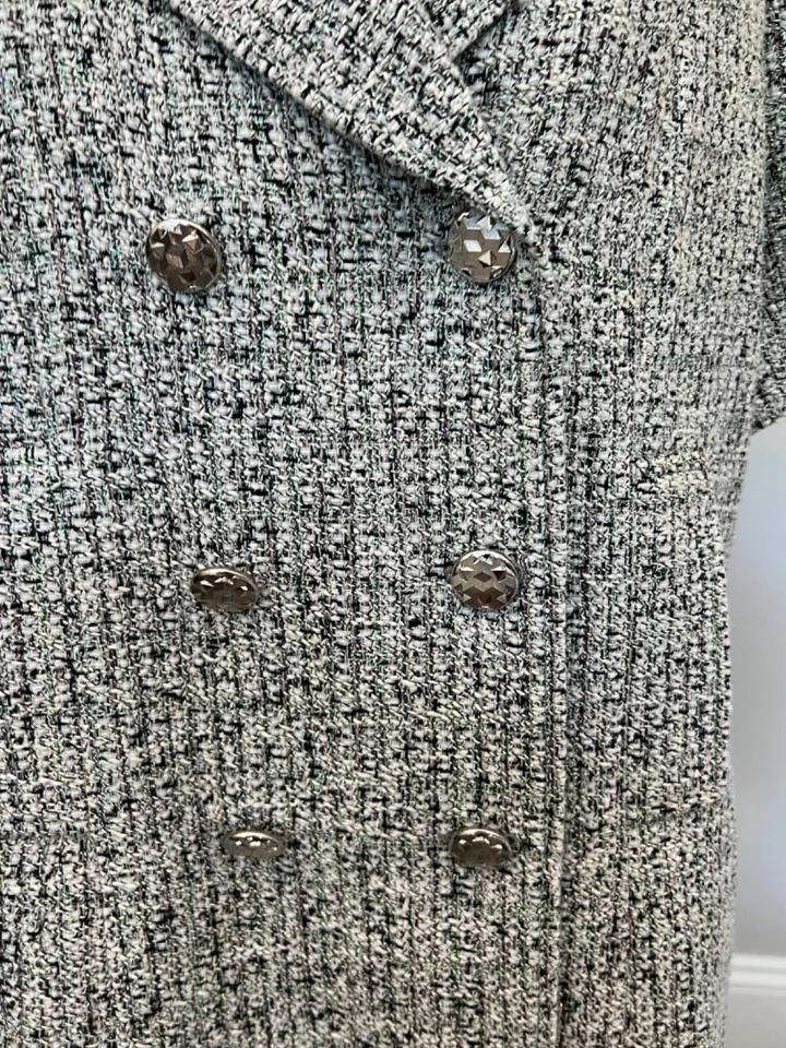 INCREÍBLE Chaqueta Chanel 16s Fantasy Tweed Talla 46 Foto 4 de 4