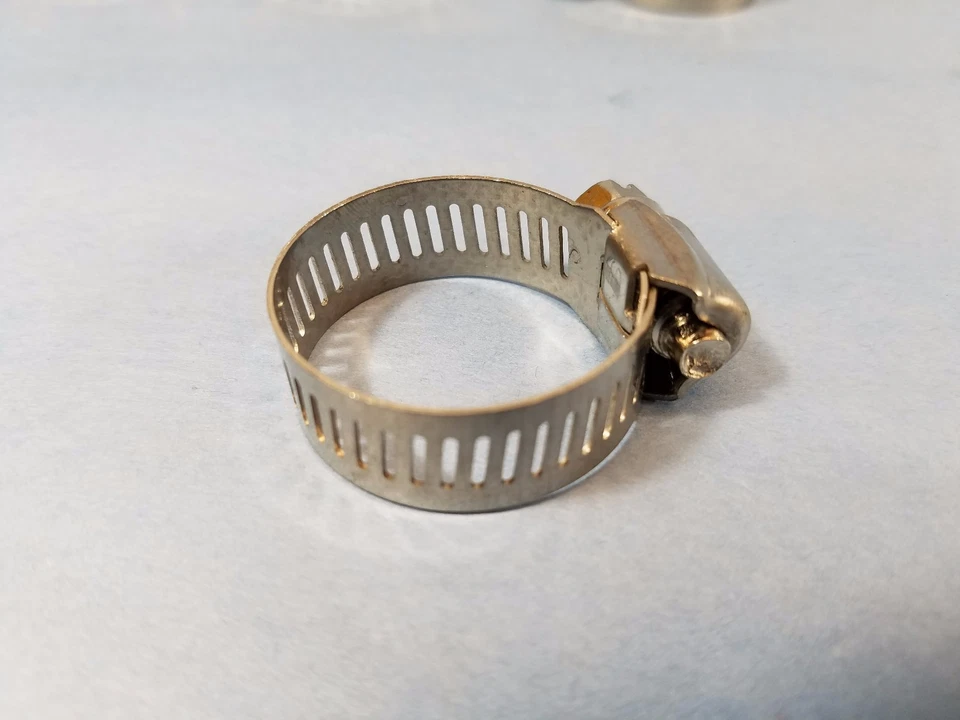 NUEVA ABRAZADERA DE MANGUERA WORM-DRIVE 10 PK 5/8”- 1 1/4” ABRAZADERA Y TORNILLO DE ACERO INOXIDABLE. Foto 4 de 4