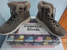 Skechers Boots Go Walk  Glacial Ultra Air Cooled Goga Women's Size 9  Taupe 