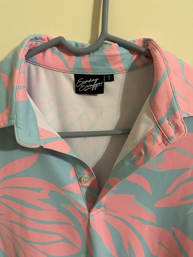 Men’s golf polo shirt Sunday swagger s small barely worn pink blue - Picture 2 of 4