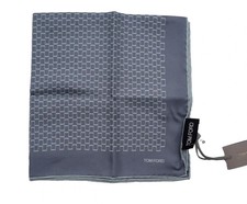 New 180 TOM FORD Gray with White Geometric Silk Pocket Square Italy 15.5"