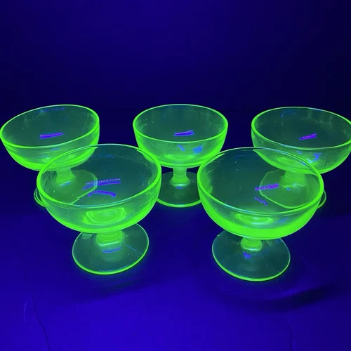 Vintage Depression Glass Green Ice Cream Cup Uranium Glass 5 Dessert Dishes