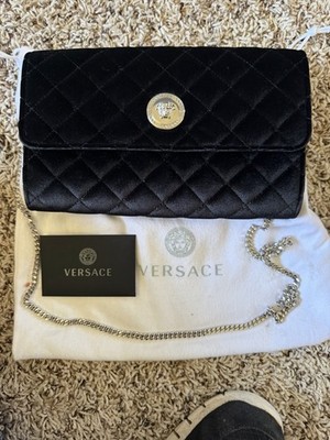 New With Tags Versace Lamb Leather Black Chained Clutch Medusa 1AD08786