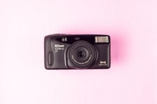 Nikon ZOOM 500 AF 35mm Film Camera with Strap Case Used