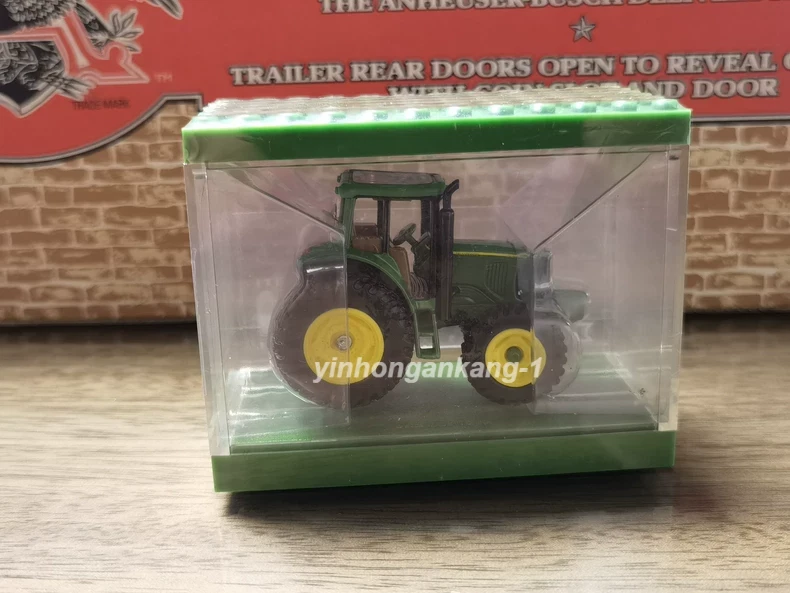 ERTL 1:64 John Deere Alloy Tractor Model Agricultural Vehicle Model - Image 3 of 4