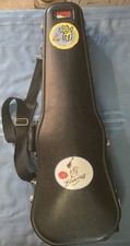Gator GCE-VIOLIN 4/4 Molded Case for 4/4 Violin, Lock, Key, Shoulder Strap