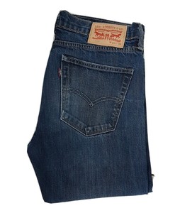 levis 812