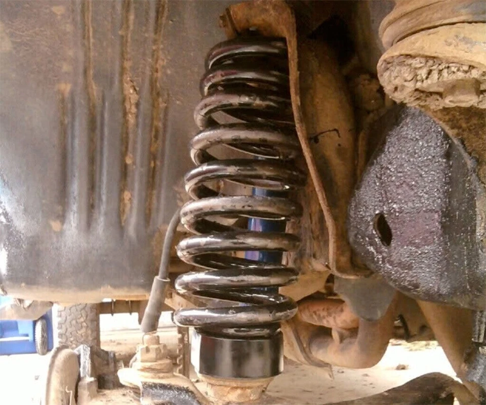 Kit de elevação 83-97 Bronco II Ranger 2WD aço dianteiro 1,5" com extensor de parafuso prisioneiro - Imagem 2 de 2