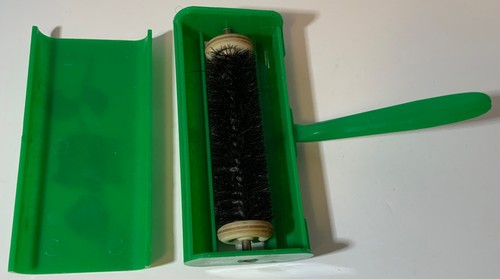 Vintage Plastic Table Crumb Sweeper Painted Tulip Built in Brush Silent Butler - Picture 5 of 6