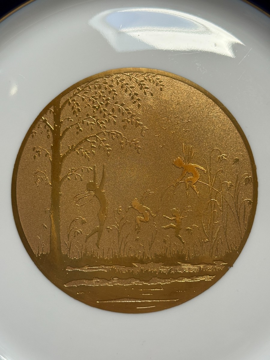 J.K.W Carlsbad Bavaria Gold Encrusted 2 Plates Signed Jo Winter