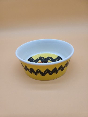 Peanuts New Gibson Stoneware Peanuts Gang 5in Pet Bowl - Picture 4 of 11