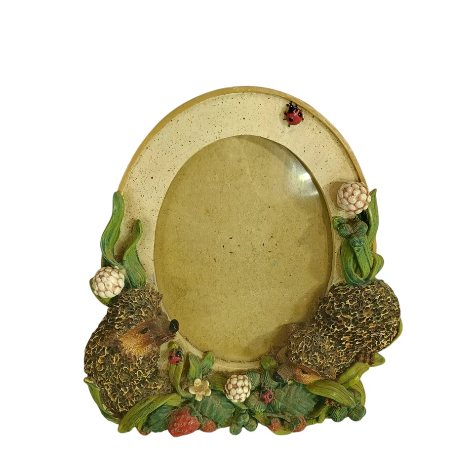 Marco de fotos escénico vintage Innovations 3D erizo Ladybug 5"X7" decoración para niños  Foto 2 de 4