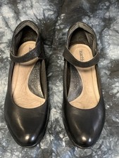 Earth Garnet Shoes Women's 9.5 B Black Adjustable Mary Jane Heels Ankle Strap