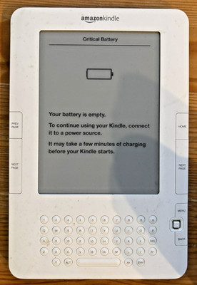 Vintage Amazon Kindle 2nd Generation Model D00511 - Needs Battery