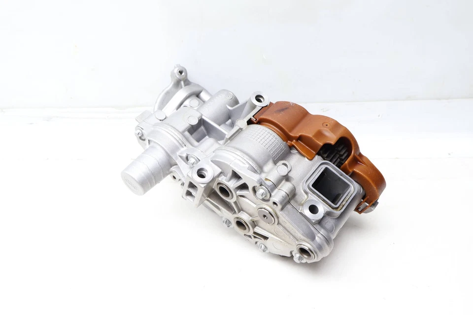 2006-2009 VW TOUAREG 4,2 л - масляный насос двигателя 079115103s - Изображение 3 из 4