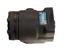 Used 670 , 770 , 870,john Deere Compact Tractor Am876679 Power Steering Control