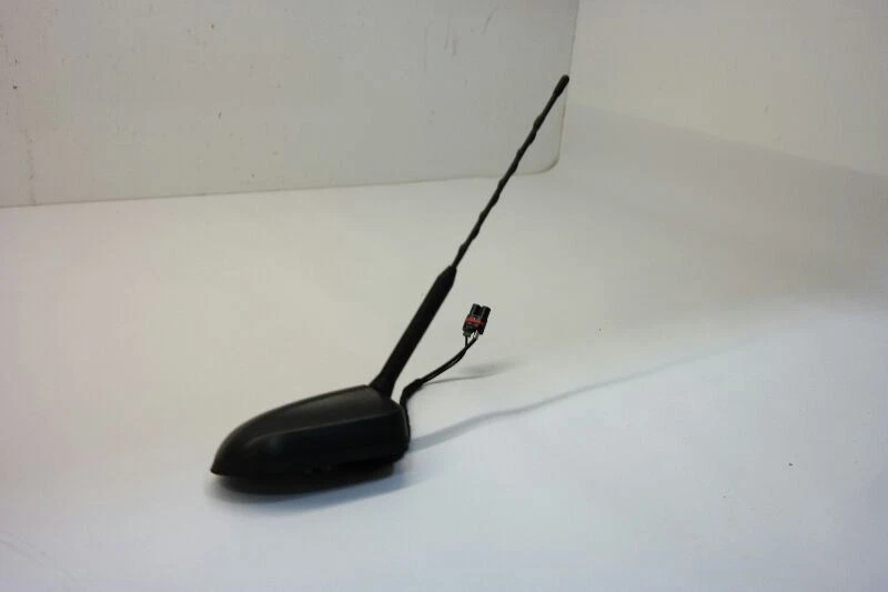 2015-2019 FORD FIESTA ROOF MOUNTED ANTENNA  - Image 2 of 4