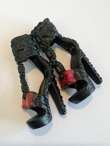Ever After High bambola Apple bianca Thronecoming scarpe nere fiocco rosso ricambio - Foto 3 di 5