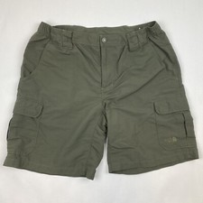 The North Face Men's 100 Nylon Cargo Shorts Hiking Fishing Size L Olive Green