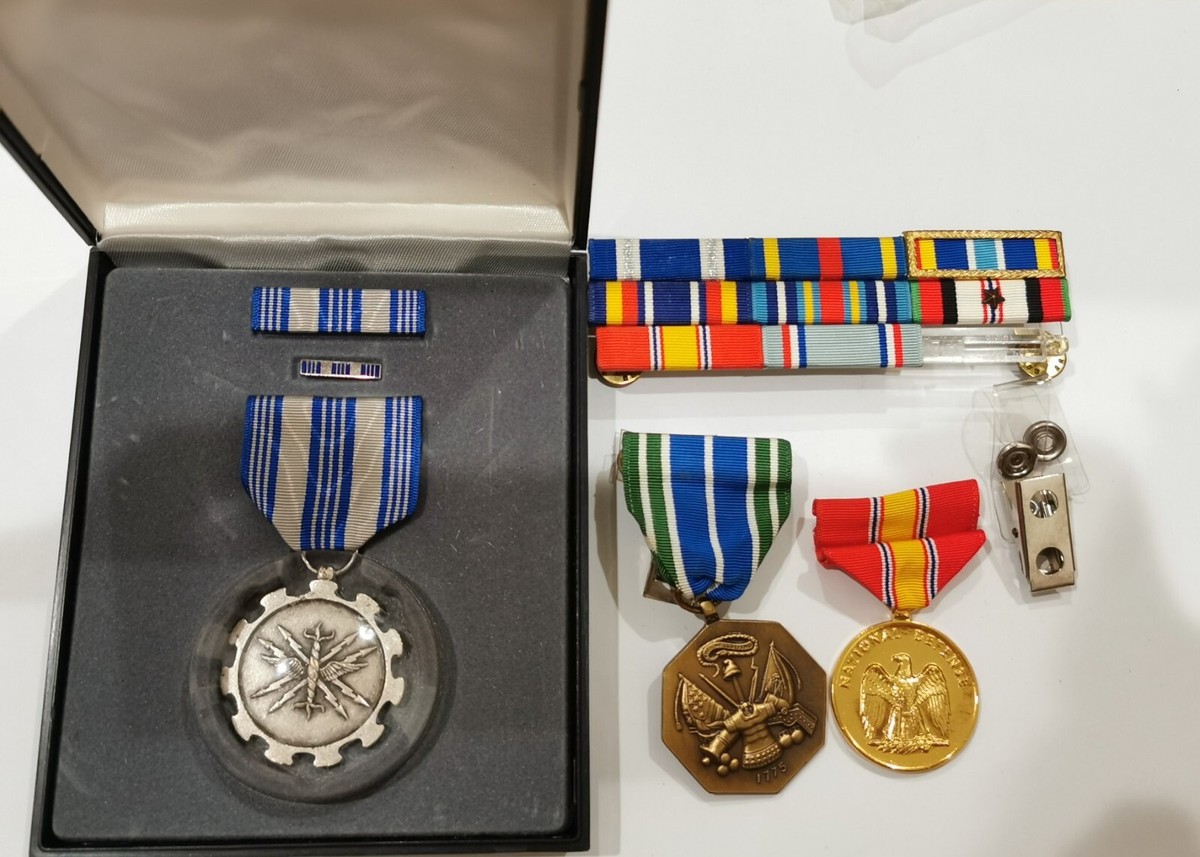 米軍　ワッペン　メダル US Air Force Meritorious + Army Achievement + National Defense