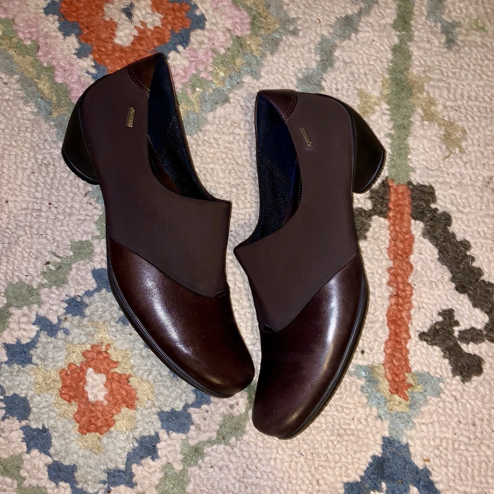 $140 Ecco Women’s 39 (US 8) Brown Leather Slip On Low Heels Stretchy Mary Jane