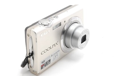 美品Nikon COOLPIX S230 シルバー MINT] Nikon COOLPIX S230 silver 10.0MP Compact Digital