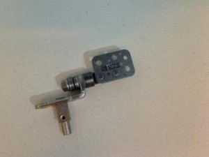 TFT LCD Display Scharnier Links (L) Asus X51R -3