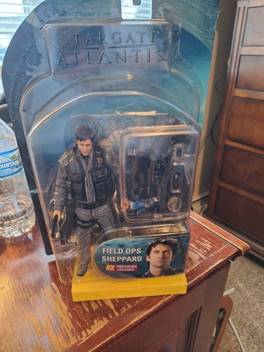 Diamond Select Toys Stargate Atlantis Field Ops Sheppard MIB