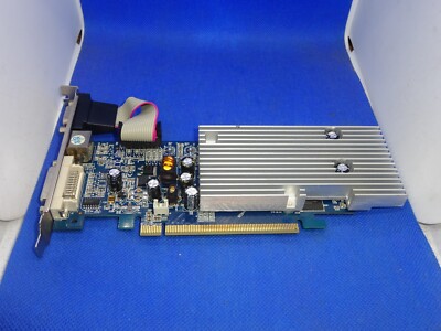 nVIDIA GeForce 7300 SE 256MB DDR2  PCI-E GRAFIKKARTE DVI TV-Out VGA  #GK7831