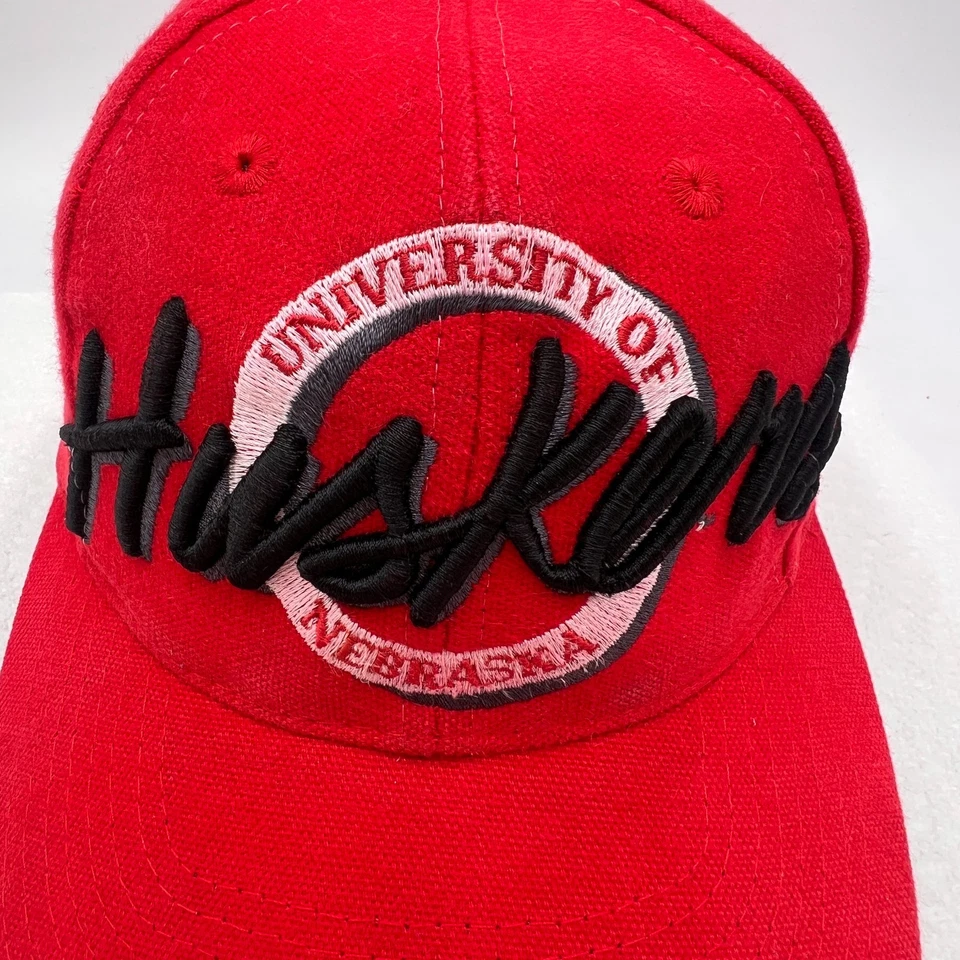 Sombrero de Colección Nebraska Huskers Rojo Snapback Años 90 3D Bordado Script El Juego Foto 4 de 4