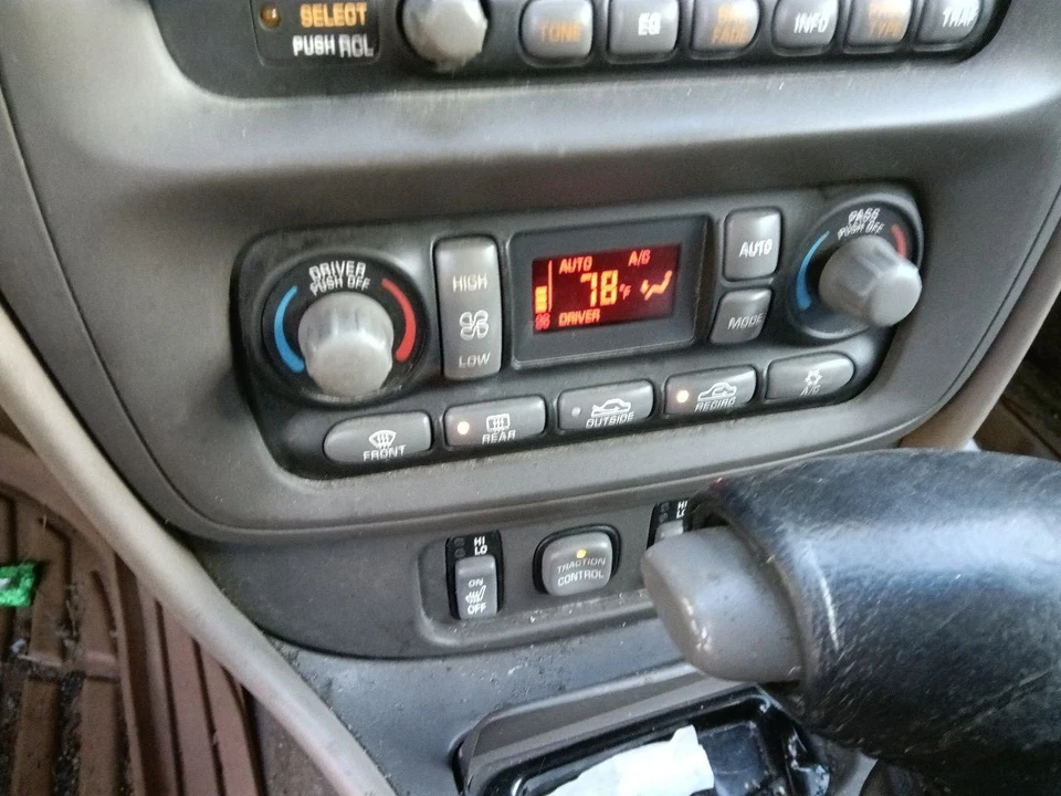 Серые кнопки контроля температуры Opt CJ2 подходят для 00-04 BONNEVILLE 2385706 - Изображение 3 из 4