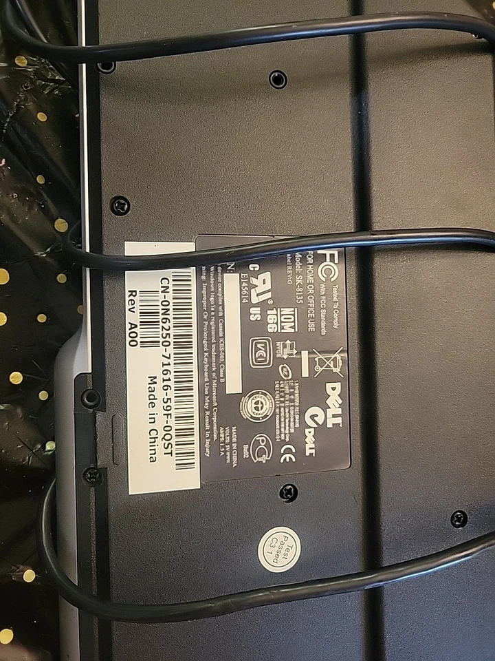 Dell SK-8135 USB Hub Wired, Multimedia Keyboard - Black - Image 2 of 2