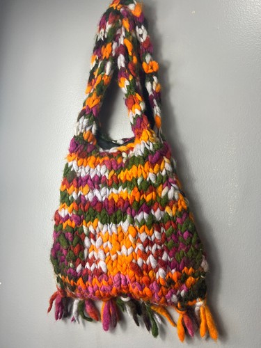 Handmade Chunky Knit Colorful Wool Shoulder Bag Made in Napal Gorgeous Colors - Picture 5 of 10