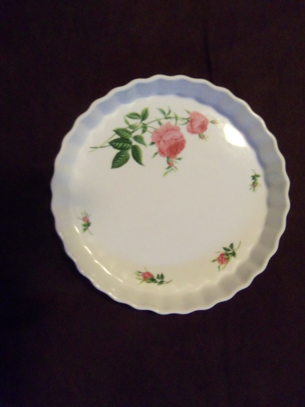  Christineholm Porcelain Pie Pan Torte Tart Quiche Baking Dish Pink Roses 