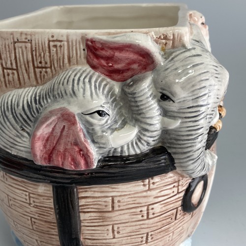 Noah's Ark Ceramic Cookie Jar - Picture 9 of 16