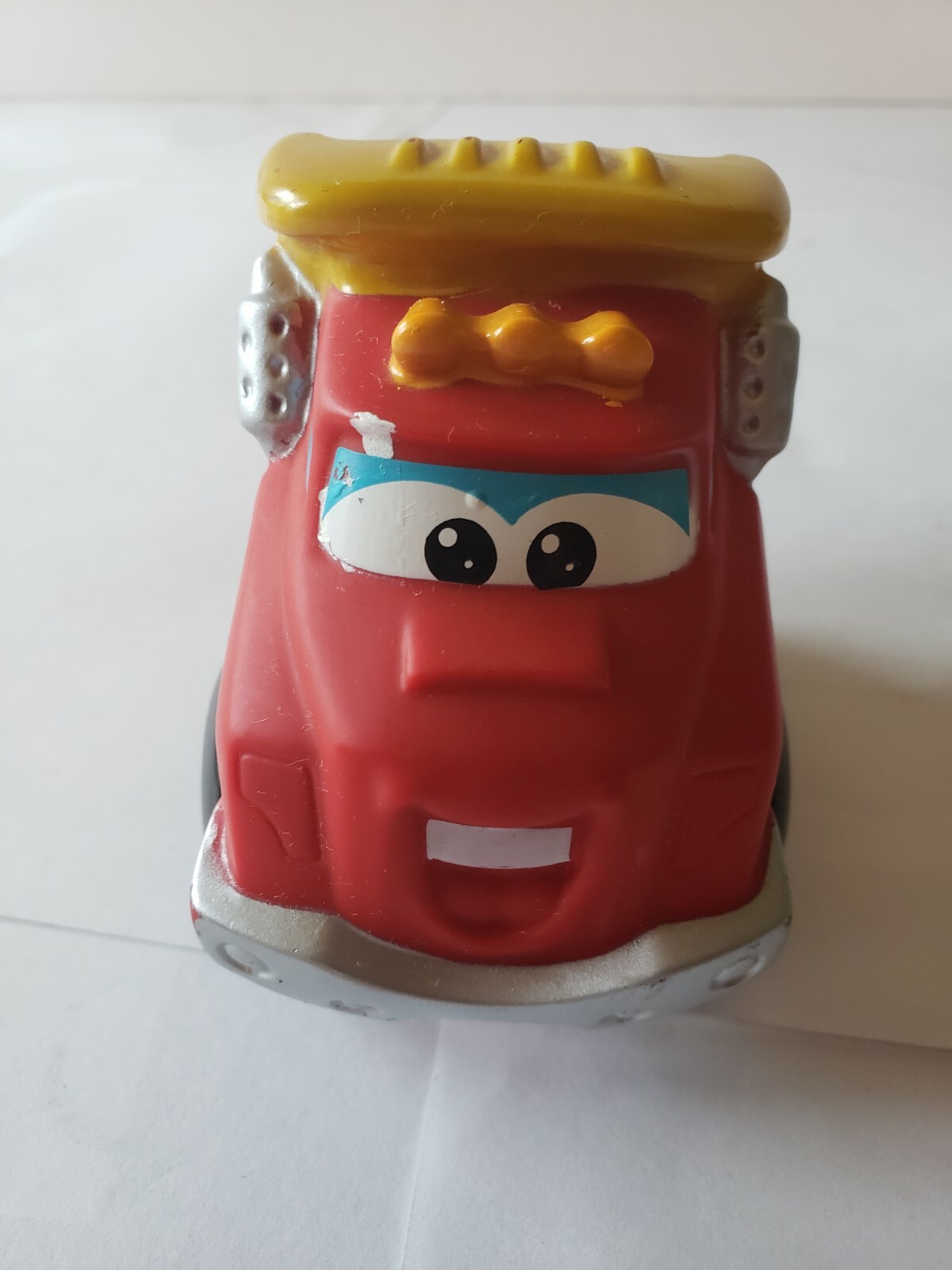 Foto 2 di 10