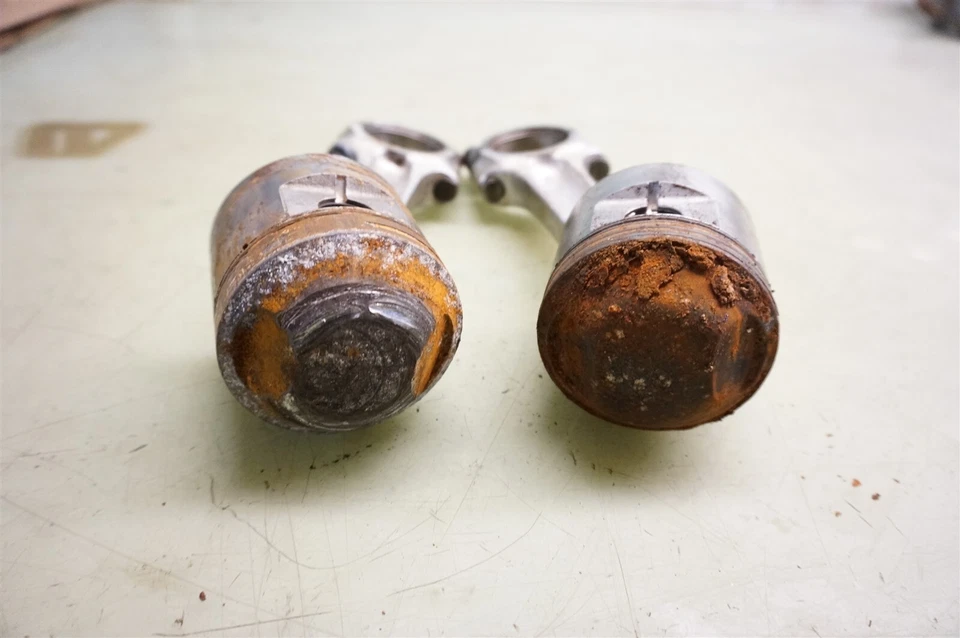 Triumph Thunderbird 1958 preunidad 6T 5T T120 650 TR6 T110 *2672 bielas Foto 2 de 4