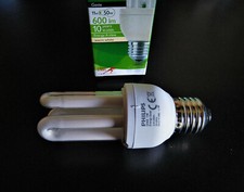 Philips Genie ESaver 11 Watt (60w) E27 (Edison Screw type), Energy Saving Bulb